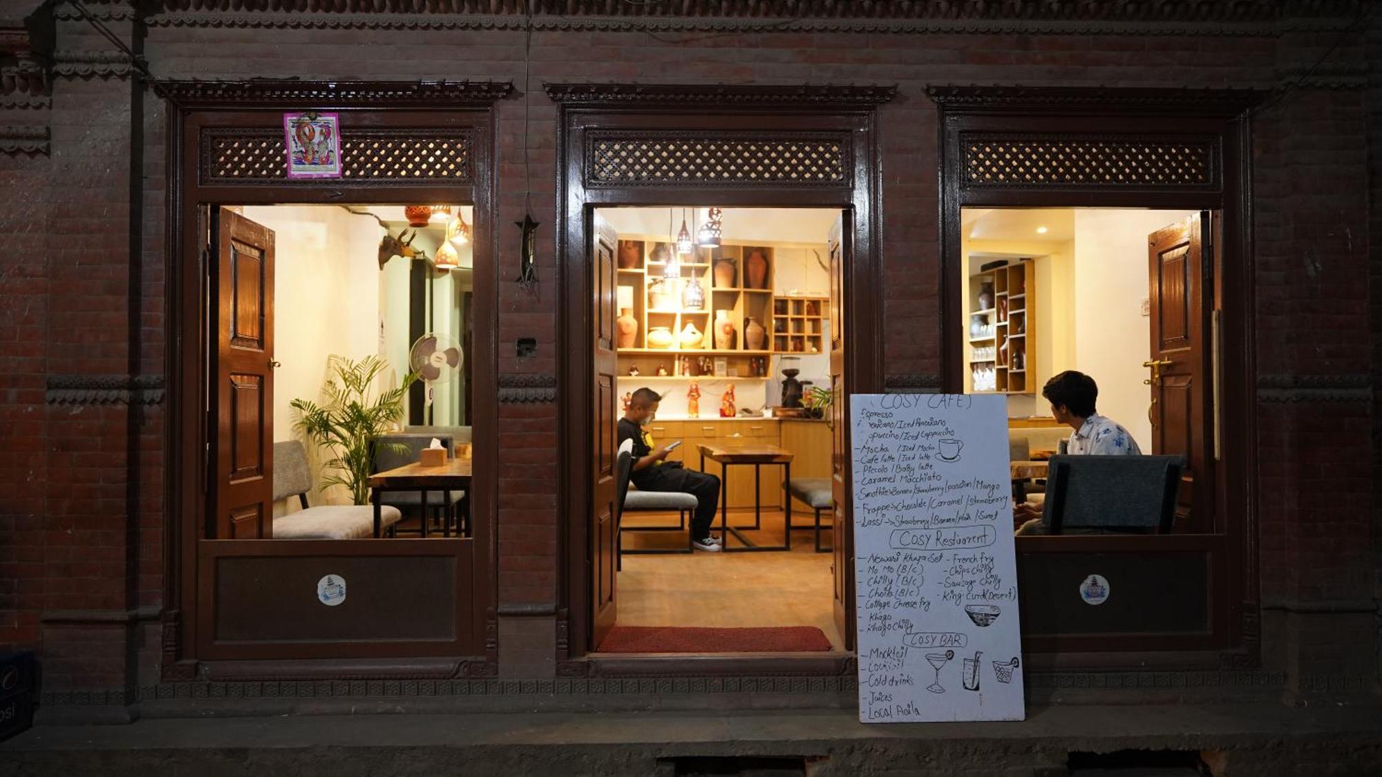 Cosy Hotel Bhatgoan Exterior foto
