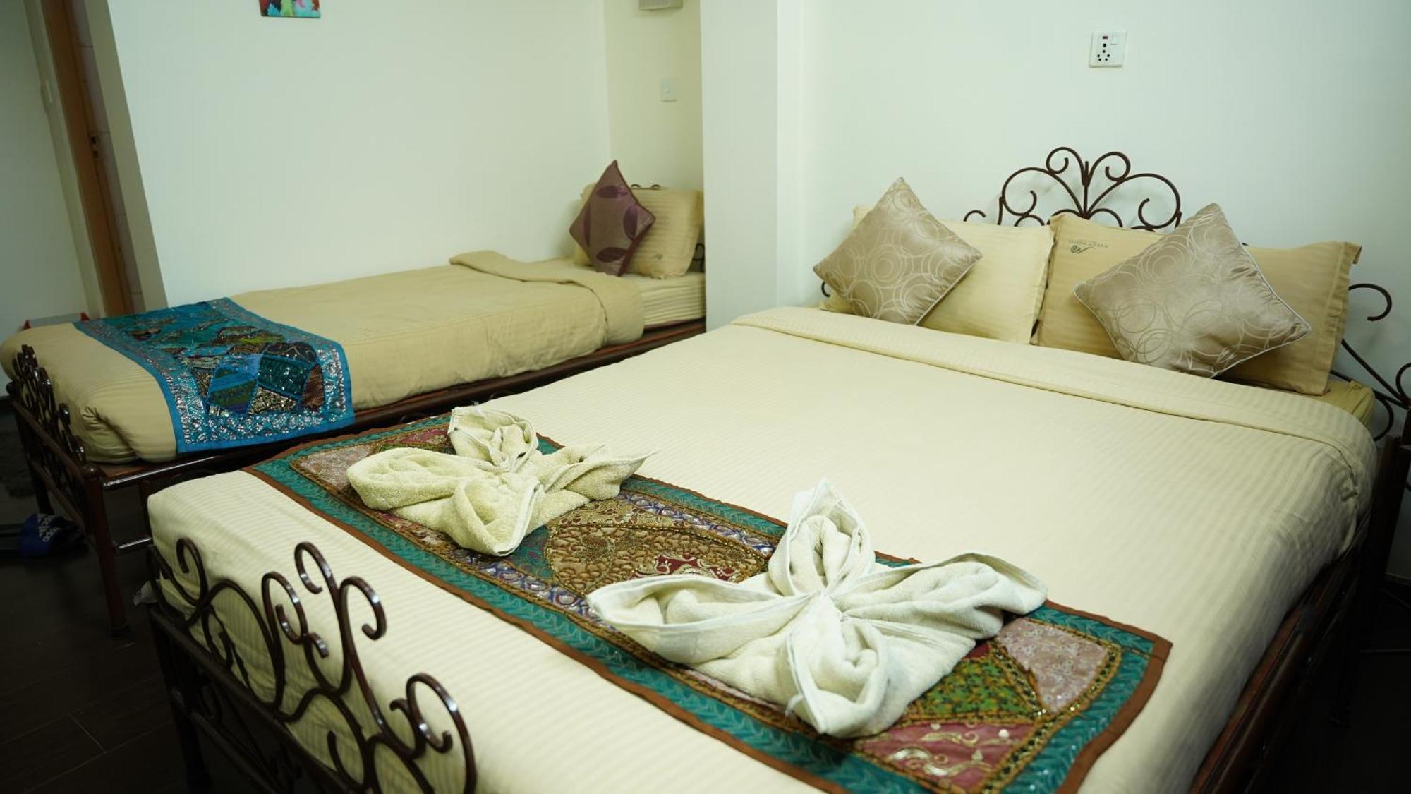 Cosy Hotel Bhatgoan Exterior foto