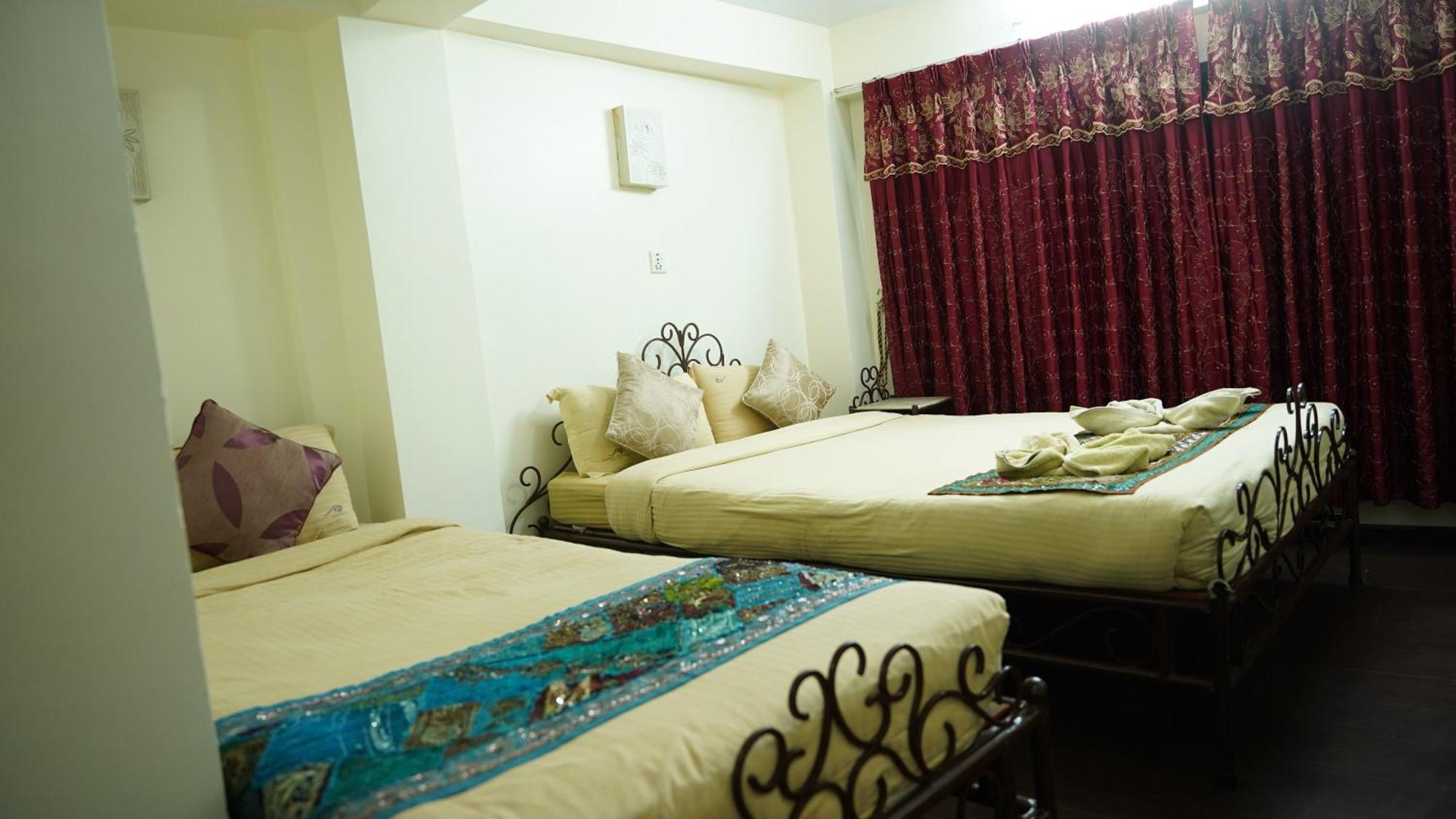 Cosy Hotel Bhatgoan Exterior foto