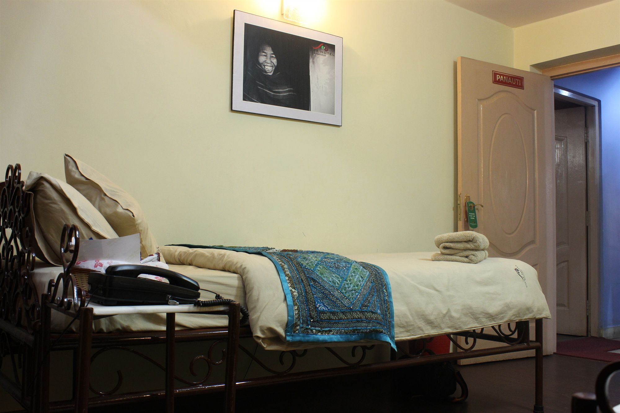Cosy Hotel Bhatgoan Exterior foto
